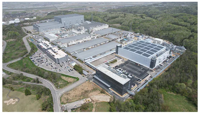 东芝新的300毫米功率半导体晶圆工厂竣工